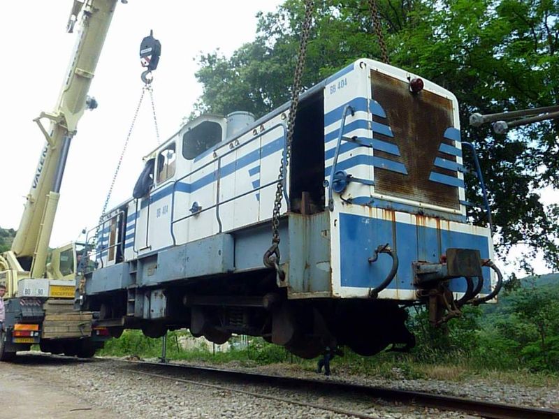 17-05-11 TRAVAUX DE VOIE AUX ETROITS