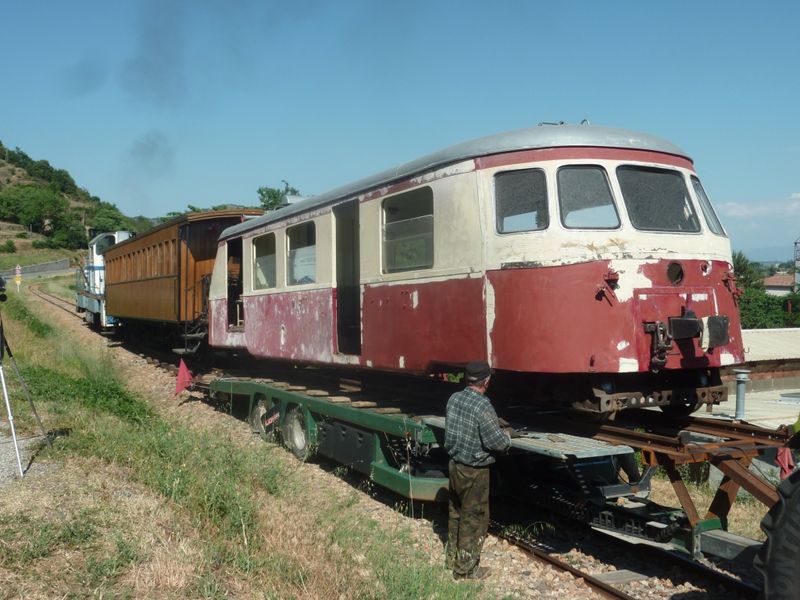 17-05-11 TRAVAUX DE VOIE AUX ETROITS