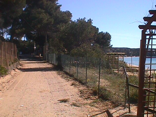 17-05-11 TRAVAUX DE VOIE AUX ETROITS